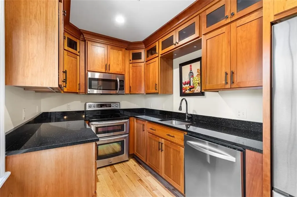 56 Shadow Farm Way South Kingstown RI 02879