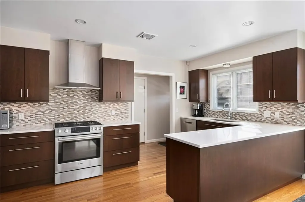 203 Cole Avenue Providence RI 02906