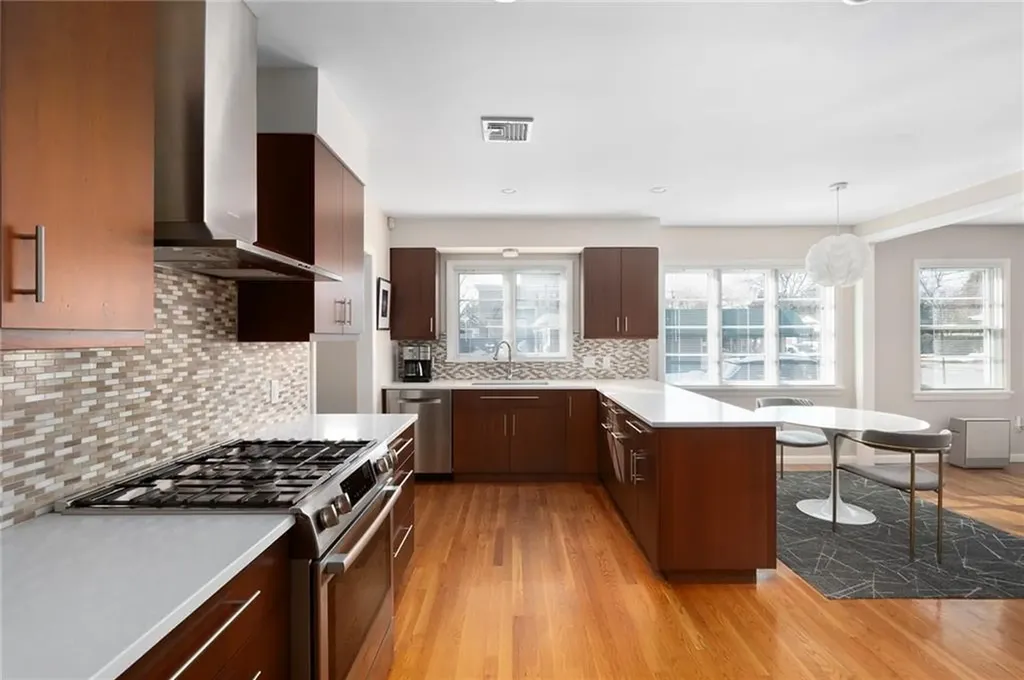 203 Cole Avenue Providence RI 02906