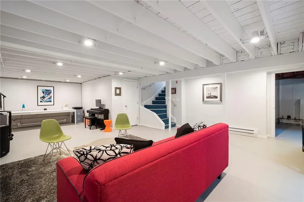 203 Cole Avenue Providence RI 02906