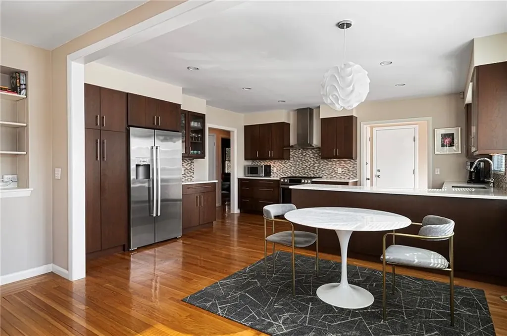 203 Cole Avenue Providence RI 02906