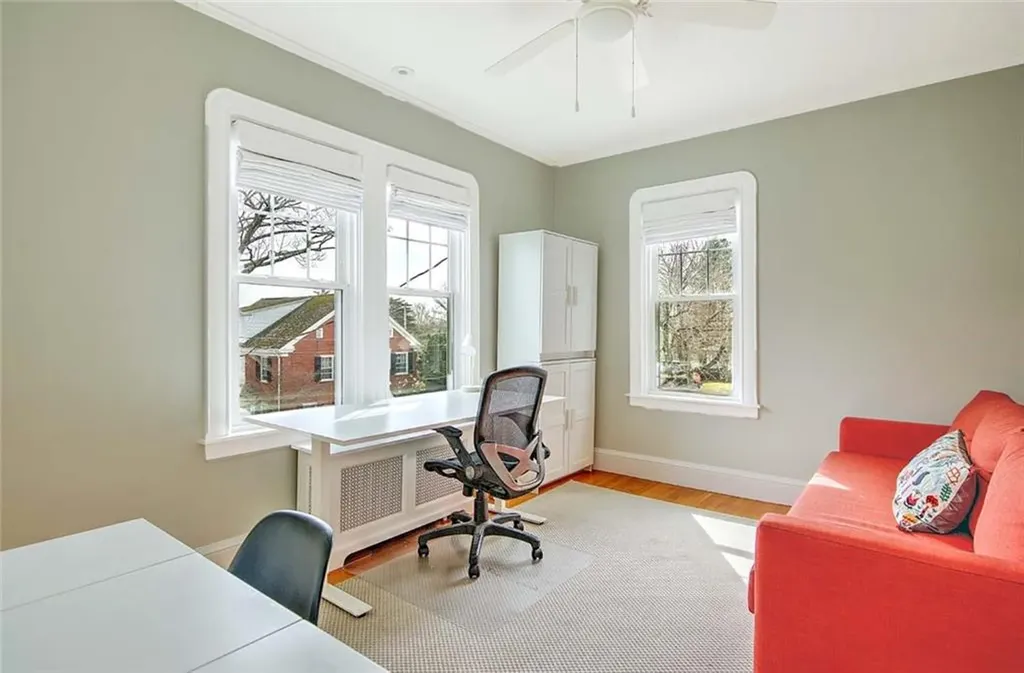 12 Holly Street Providence RI 02906