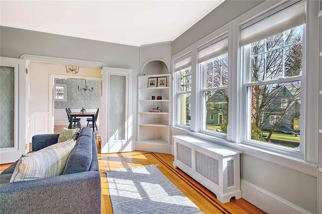 12 Holly Street Providence RI 02906