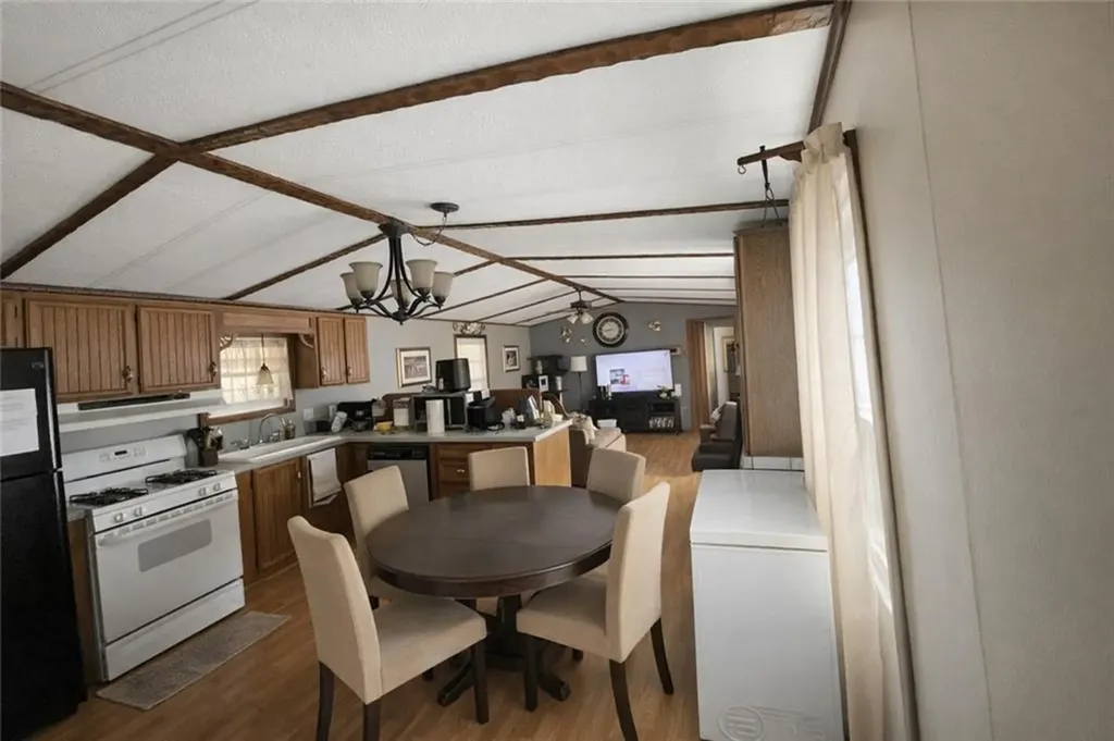 77 Wright Way Coventry RI 02816
