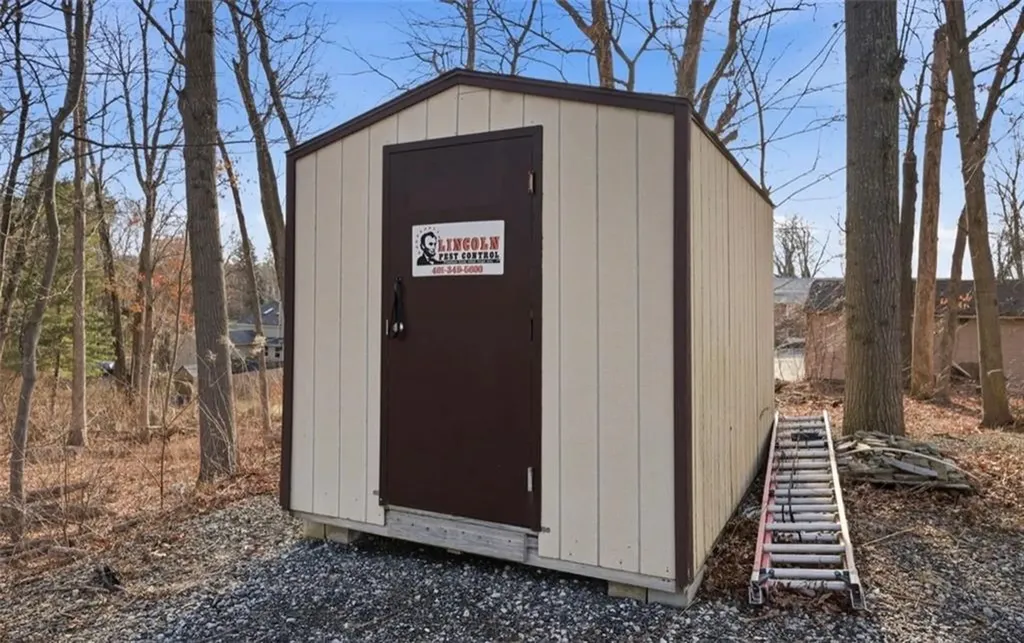 225 Putnam Pike Johnston RI 02919