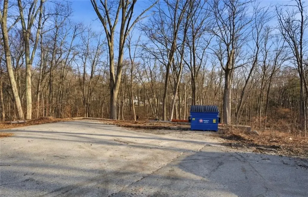 225 Putnam Pike Johnston RI 02919