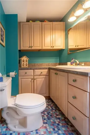 5075 Old Post Road Charlestown RI 02813