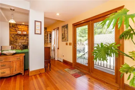 5075 Old Post Road Charlestown RI 02813