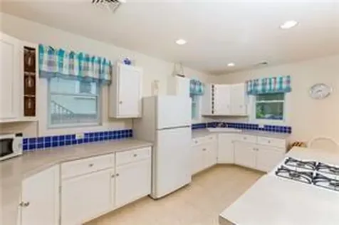 5075 Old Post Road Charlestown RI 02813