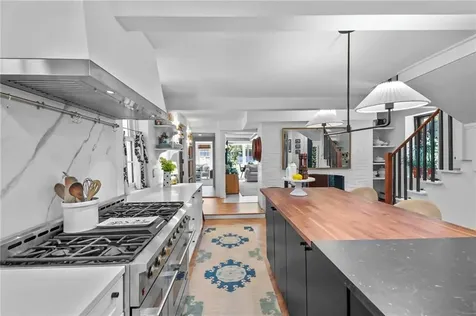 8061 Post Road North Kingstown RI 02852