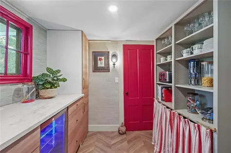 8061 Post Road North Kingstown RI 02852