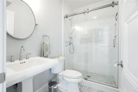 285 Winslow Way Swansea MA 02777