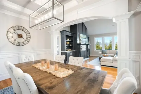 285 Winslow Way Swansea MA 02777