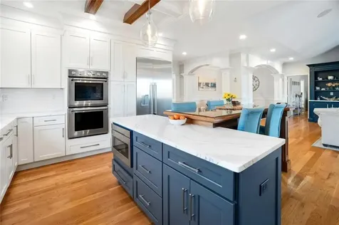 285 Winslow Way Swansea MA 02777