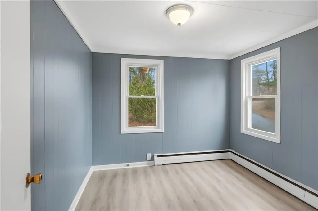 311 Arnold Road Coventry RI 02816