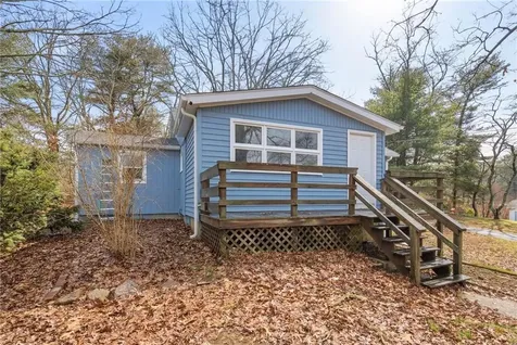 311 Arnold Road Coventry RI 02816