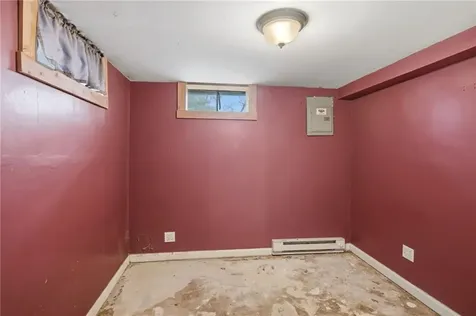 311 Arnold Road Coventry RI 02816