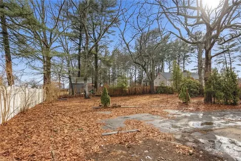 311 Arnold Road Coventry RI 02816