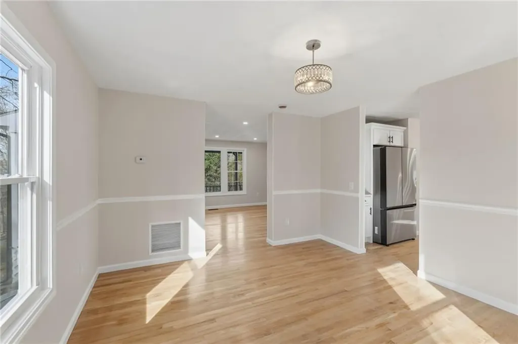 65 Village Hill Lane North Kingstown RI 02852