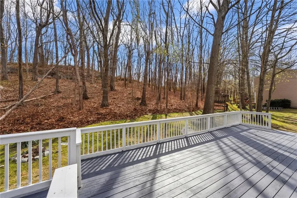 65 Village Hill Lane North Kingstown RI 02852