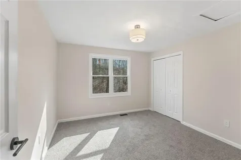 65 Village Hill Lane North Kingstown RI 02852