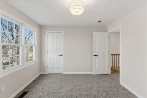 65 Village Hill Lane North Kingstown RI 02852