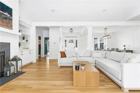 58 Brigade Drive North Kingstown RI 02874