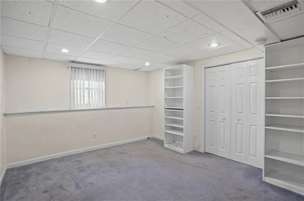 39 Gateway Court Warwick RI 02889