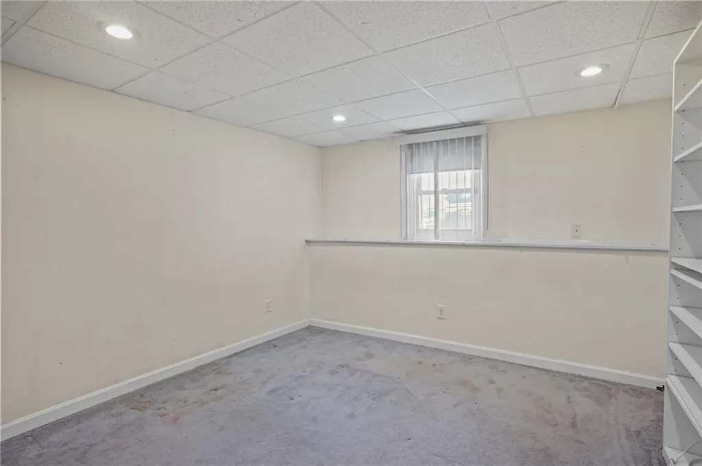 39 Gateway Court Warwick RI 02889