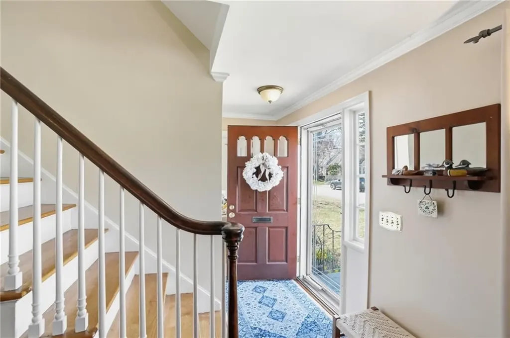 2 Duncan Road East Providence RI 02916