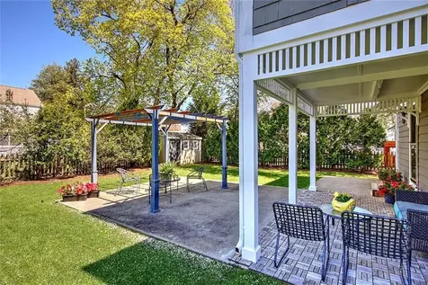 19 Berwick Place East Providence RI 02916