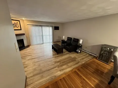 5 Wake Robin Road Lincoln RI 02865