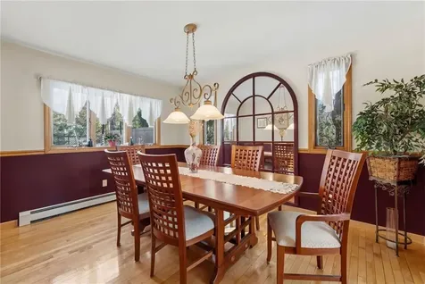 11 Fox Court South Kingstown RI 02879