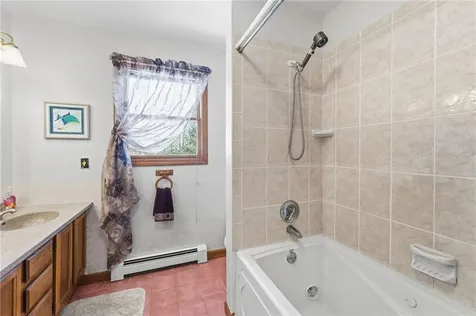 11 Fox Court South Kingstown RI 02879