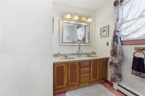 11 Fox Court South Kingstown RI 02879