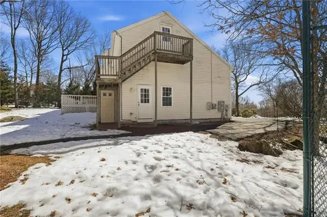 11 Fox Court South Kingstown RI 02879