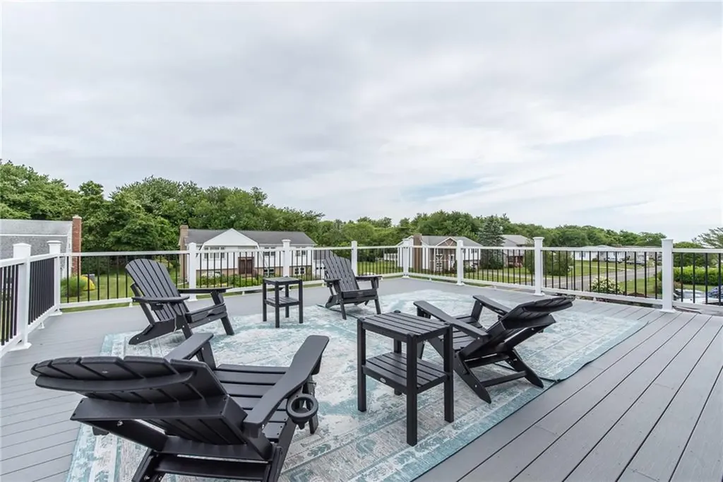 2 Bristol Road Narragansett RI 02882