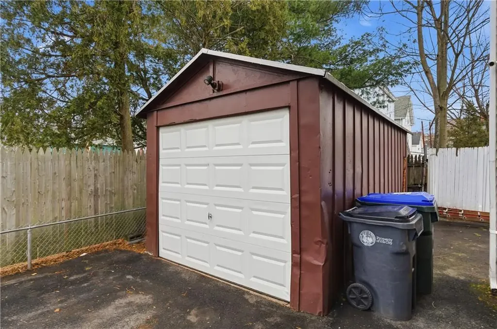 35 Gifford Street Providence RI 02909
