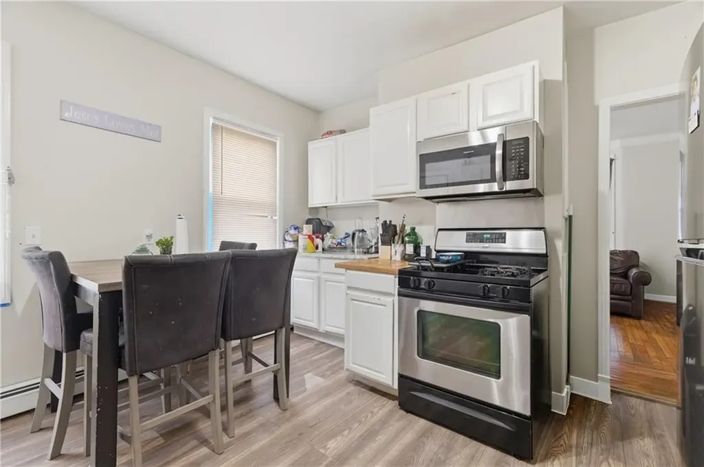 35 Gifford Street Providence RI 02909