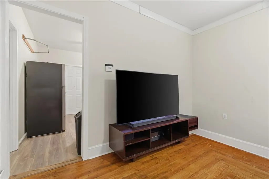 35 Gifford Street Providence RI 02909