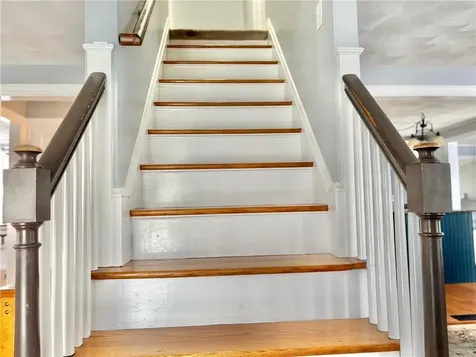 33 Rose Hill Drive Cranston RI 02920