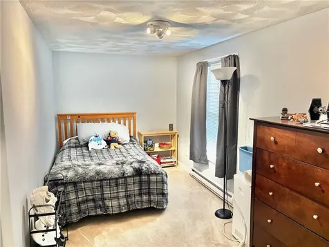 33 Rose Hill Drive Cranston RI 02920