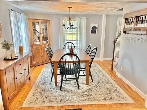 33 Rose Hill Drive Cranston RI 02920