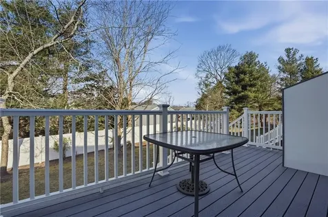 1 Willow Glen Circle Warwick RI 02889