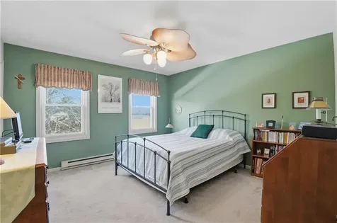 1 Willow Glen Circle Warwick RI 02889