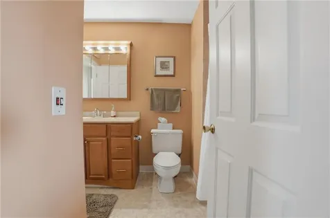 1 Willow Glen Circle Warwick RI 02889