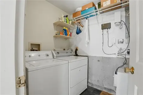 1 Willow Glen Circle Warwick RI 02889