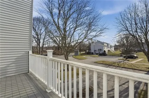 1 Willow Glen Circle Warwick RI 02889