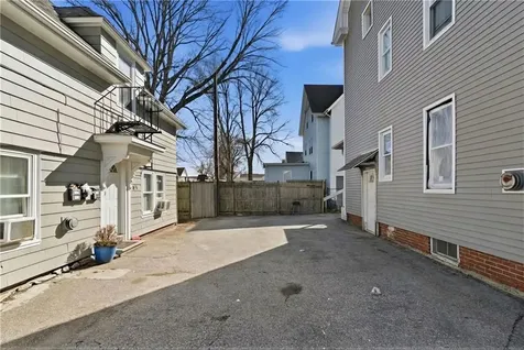 10 Clark Avenue Pawtucket RI 02860