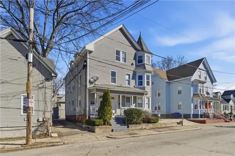 10 Clark Avenue Pawtucket RI 02860